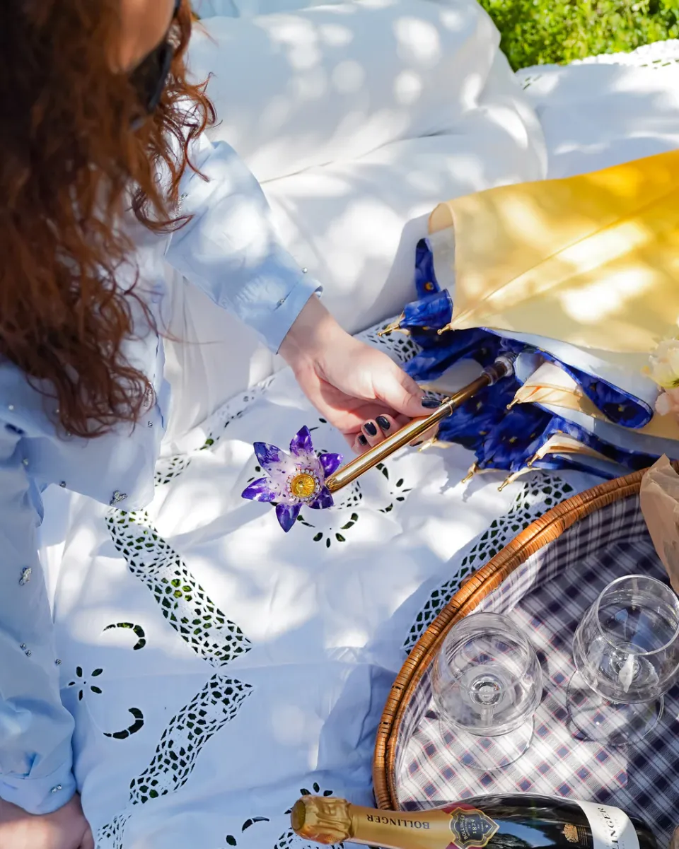 New Il Marchesato Handcrafted Umbrella with 24K Gold-Plated Hand-Painted Metal Flower Ha