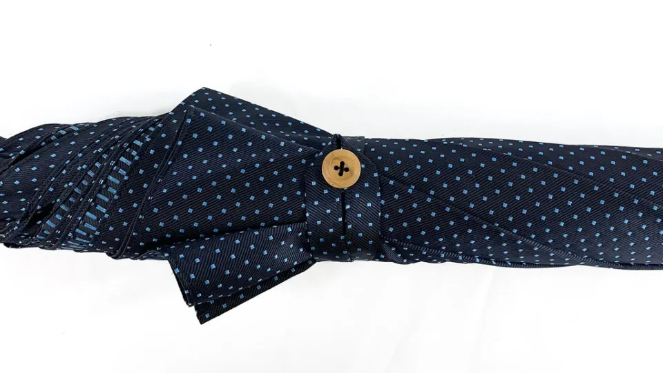 New Il Marchesato Ombrello Blu e azzurro elegante con Legno di Castagno Naturale curvato